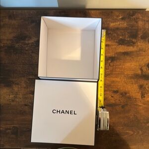 CHANEL Classic White Gift Box 🎁
